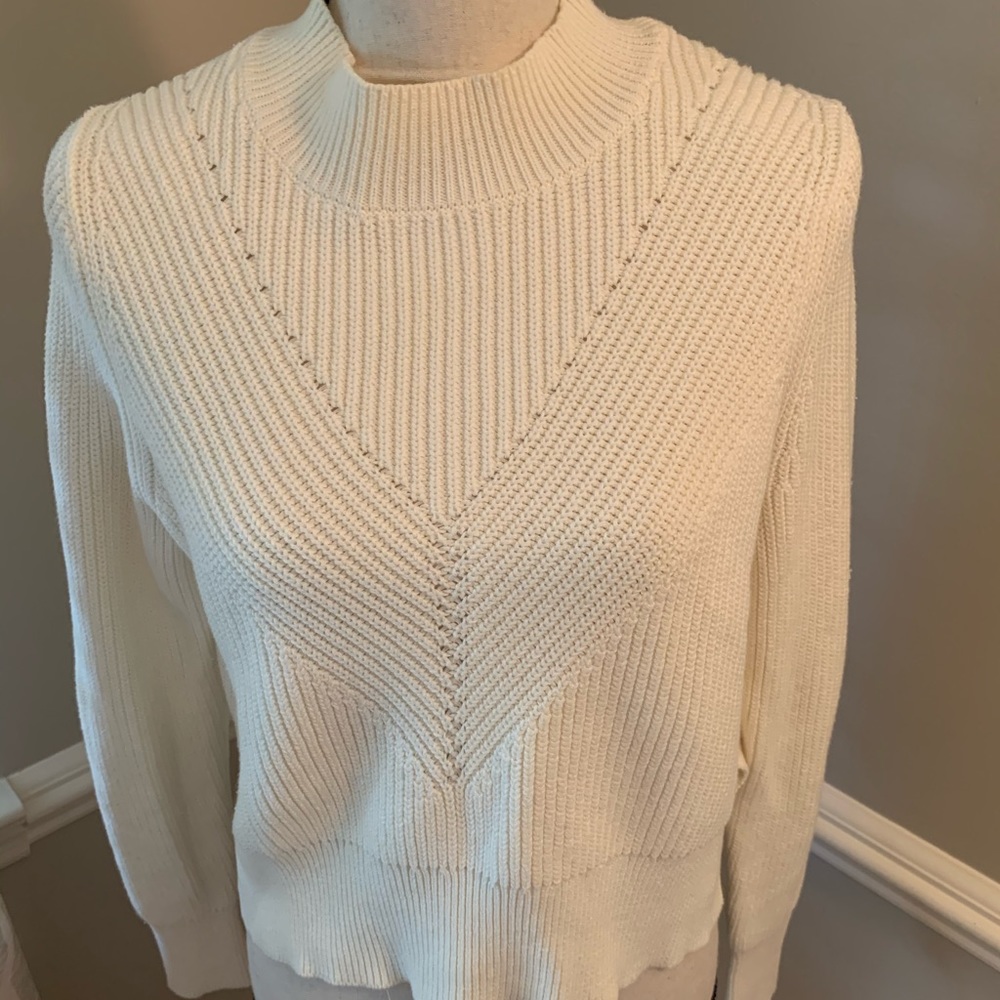 Kendall & Kylie Cream Cable Knit Sweater with Mock‎ Neck, Size Medium